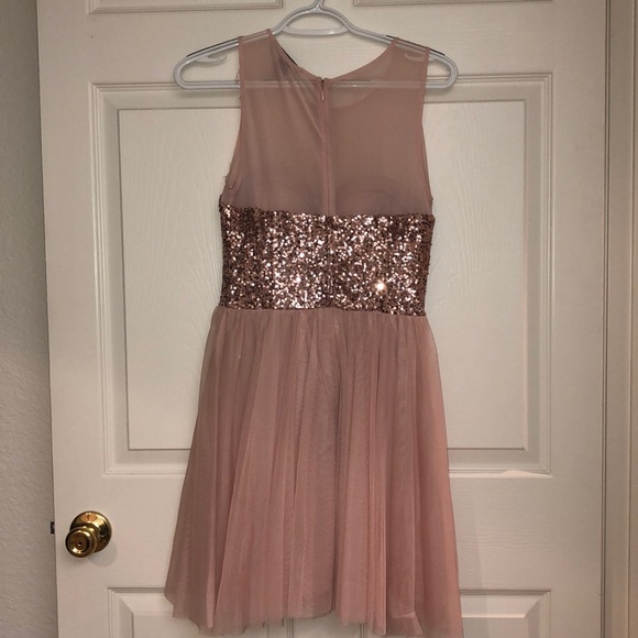 Forever 21 Pink sequin and tulle dress - Picture 4 of 8